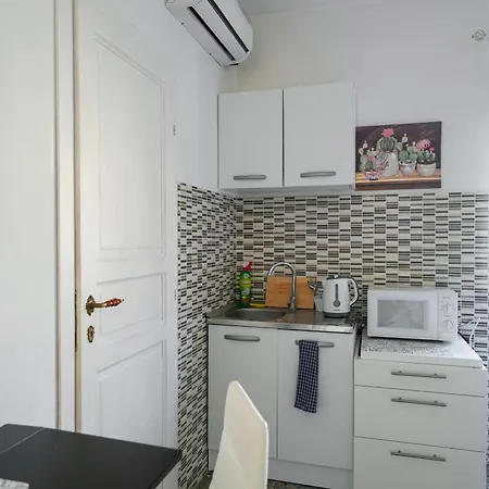 Guest house The Quiet Lightroom Trastevere Rome